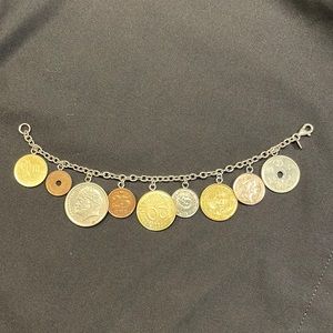 Around The World Coin Charm Bracelet JCM Sterling Silver 925/Italy  7.5” Long